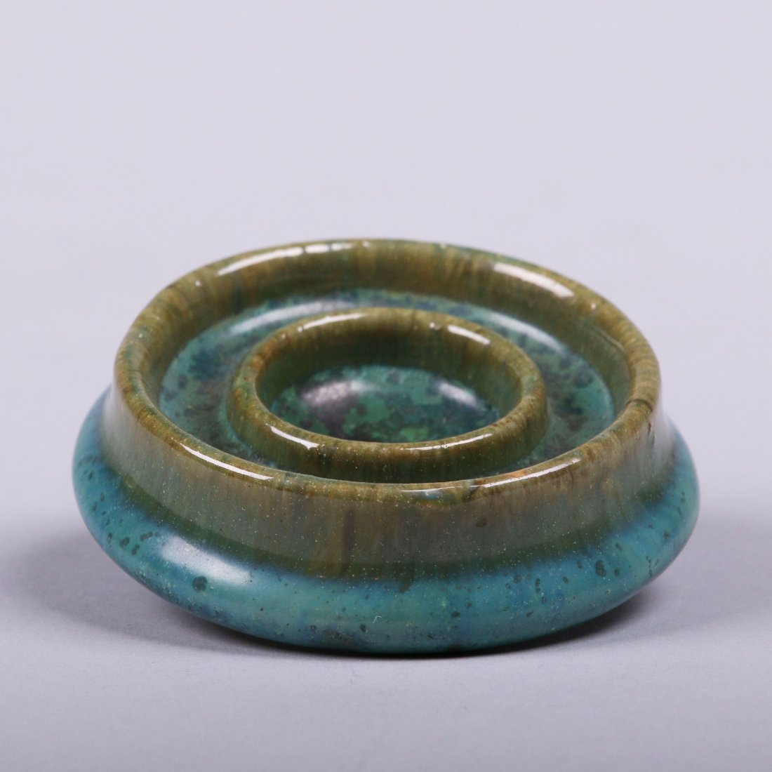 Small Fulper Round Dish: Small Fulper round dish. Original paper label and price of $0.75. 3"d.