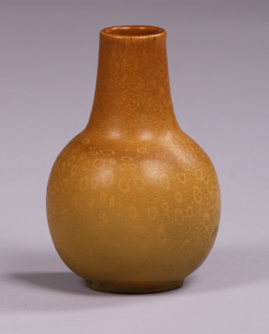 Van Briggle 1904 Matte Brown Vase (1 of 3)