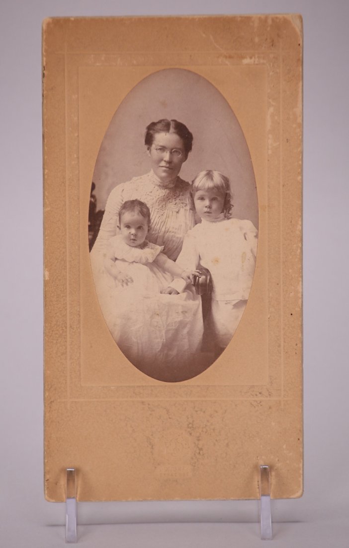 Antique Photograph of Adelaide Robineau & Children (1 of 2)