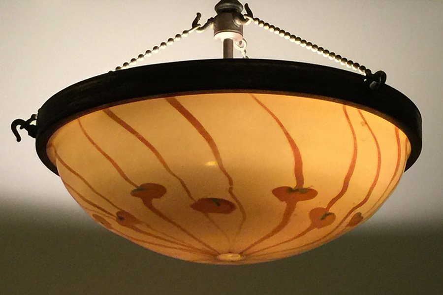 Quezal Glass Chandeliere (1 of 4)