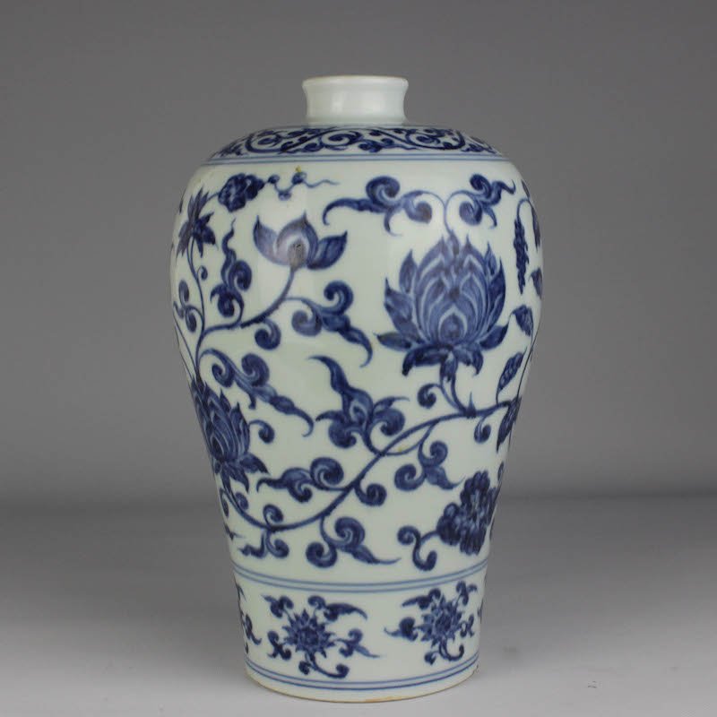 Chinese Blue And White Glazed Prunus Vase: 明永乐青花缠枝莲梅瓶Chinese Blue And White Glazed Prunus Vase Decorated With Lotus Patterns, From Ming Dynasty (Yongle Period). Size: H:24.5