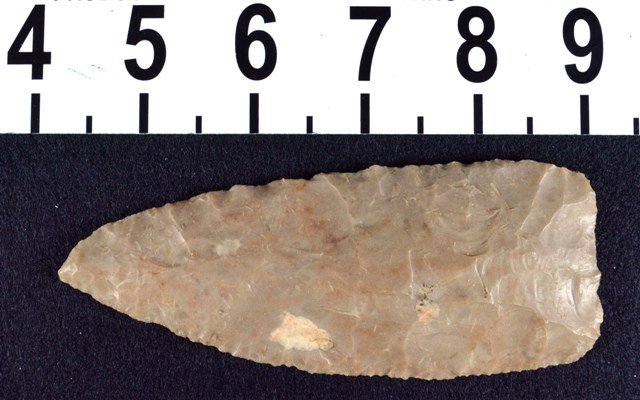 Great Papered Friday Knife Texas, point, COA: Type: Friday Knife Material: Edwards Plateau Chert Length: 4 7/8 inches