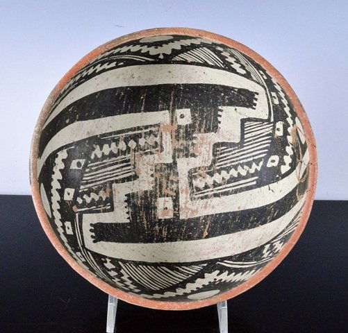 Ancient Gila polychrome Salado branch bowl: Gila polychrome Salado branch bowl Period: 1350 - 1600 AD Size: 6 inches diameter