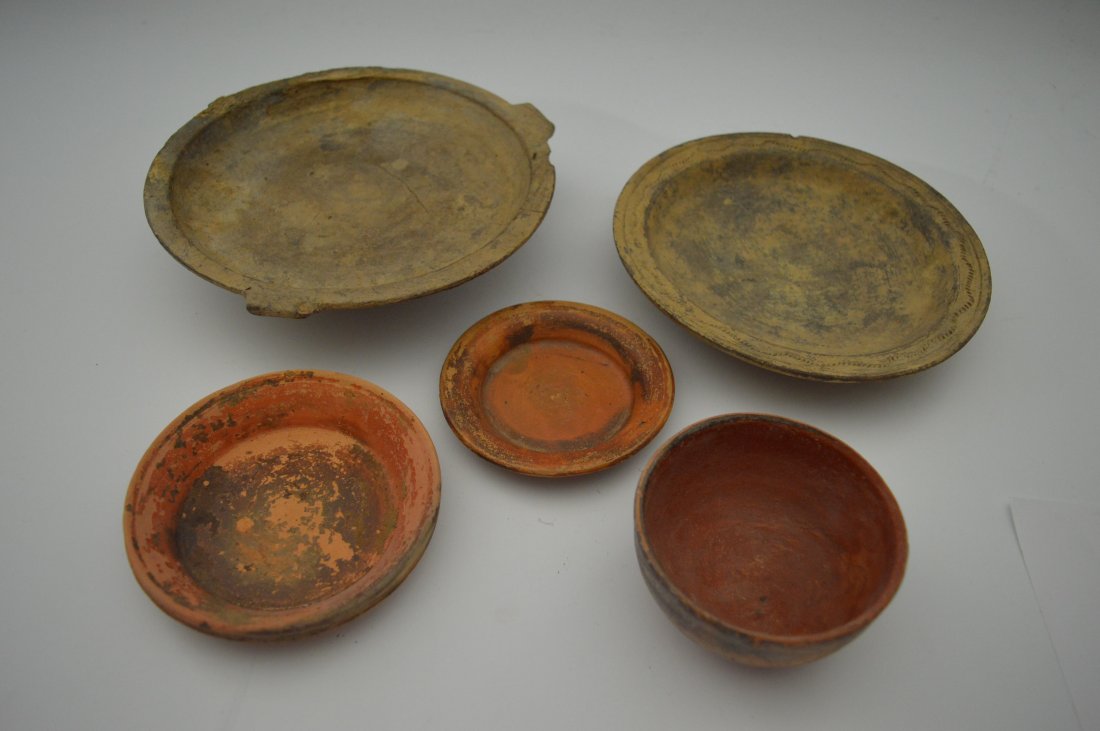 5 ancient Greek / Roman pottery pieces (1 of 2)