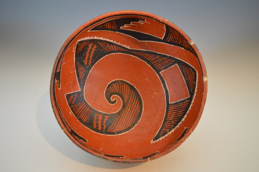Ancient Anasazi Fourmile Polychrome bowl (1 of 3)