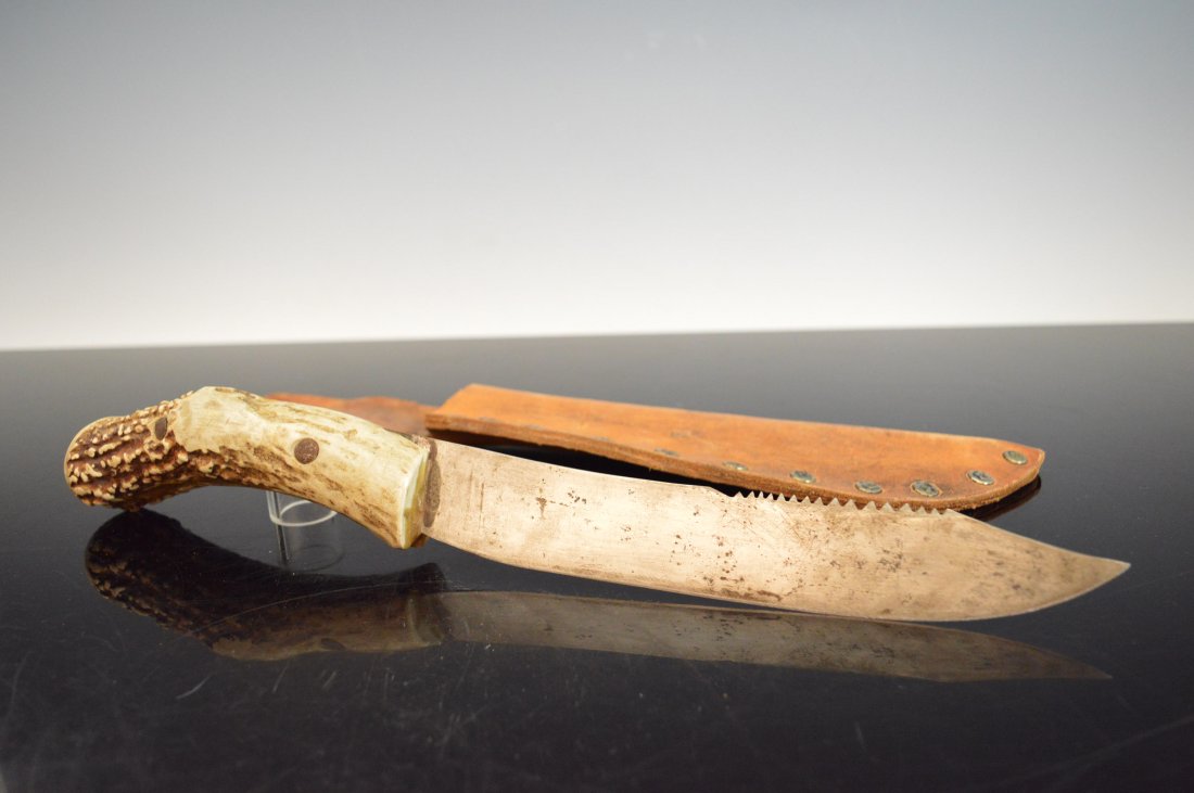 Early Plains, Hunting knife antler handle (1 of 4)