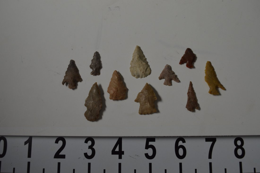 Texas ancient arrowheads 10 points (1 of 2)