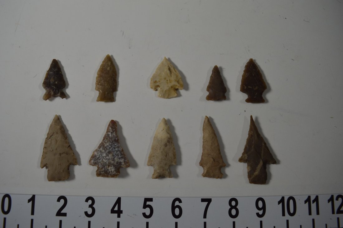 Texas ancient arrowheads 10 mixed points (1 of 2)