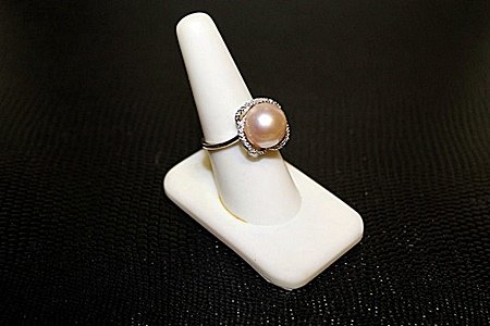 Lady's Very Fancy White Gold over Silver Broca Pearl &: Lady's Very Fancy White Gold over Silver Broca Pearl & Diamond Ring. Broca Pearl approx 15mm & Diamonds approx .52 cts. VS1 color G.