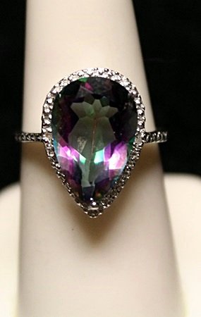 Fancy Pear Shape Lab Alexandrite with Diamonds SS Ring: Fancy Pear Shape Lab Alexandrite with Diamonds SS Ring (25ZR) Gemstones twt approx. 5 cts., 3 Color change, Sterling Silver.