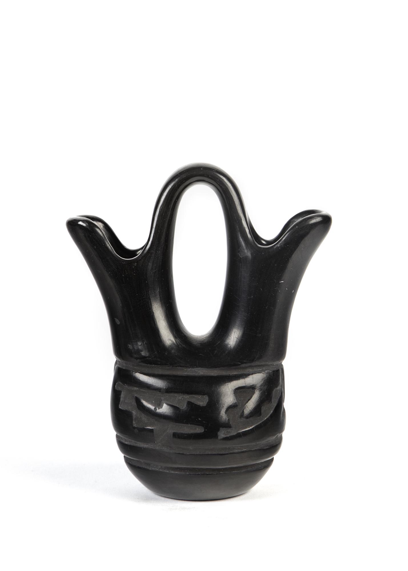 Santa Clara, Blackware Wedding Vase (1 of 2)