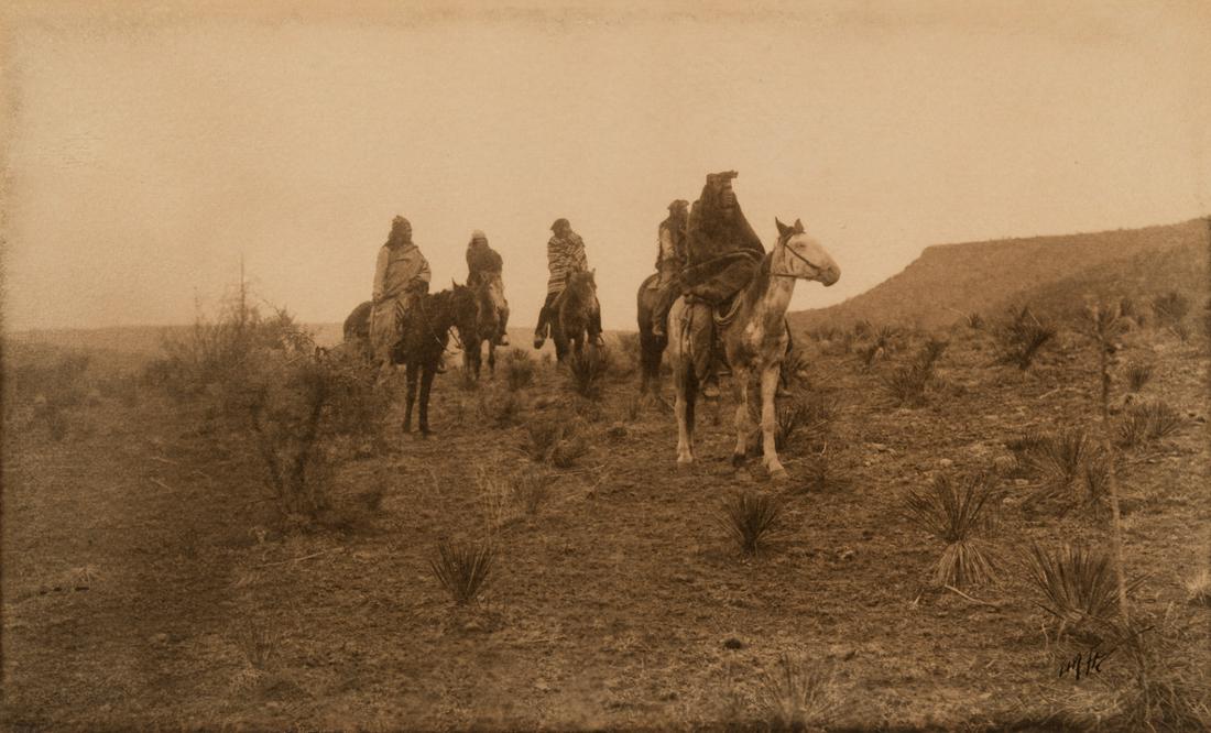 Edward Curtis, Desert Rovers - Apache, 1903 (1 of 3)