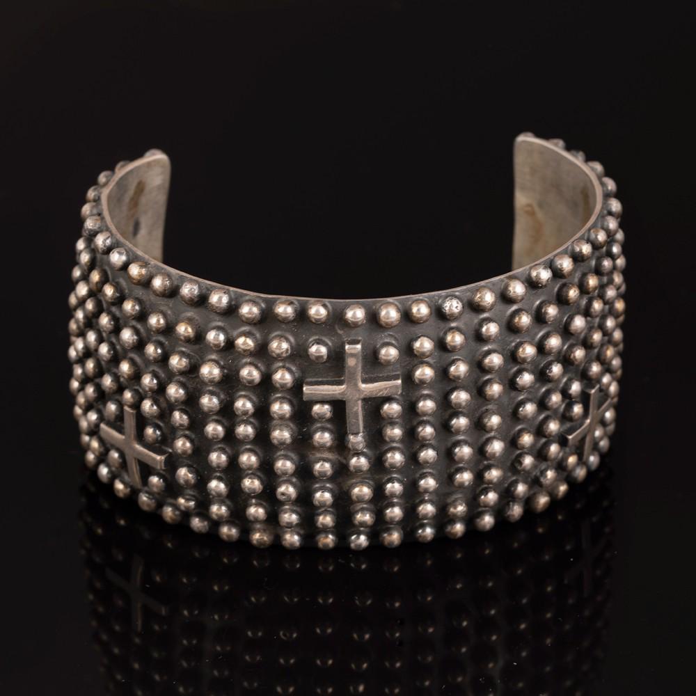 Dine [Navajo], L. A. Willie, Sterling Silver Cuff (1 of 3)