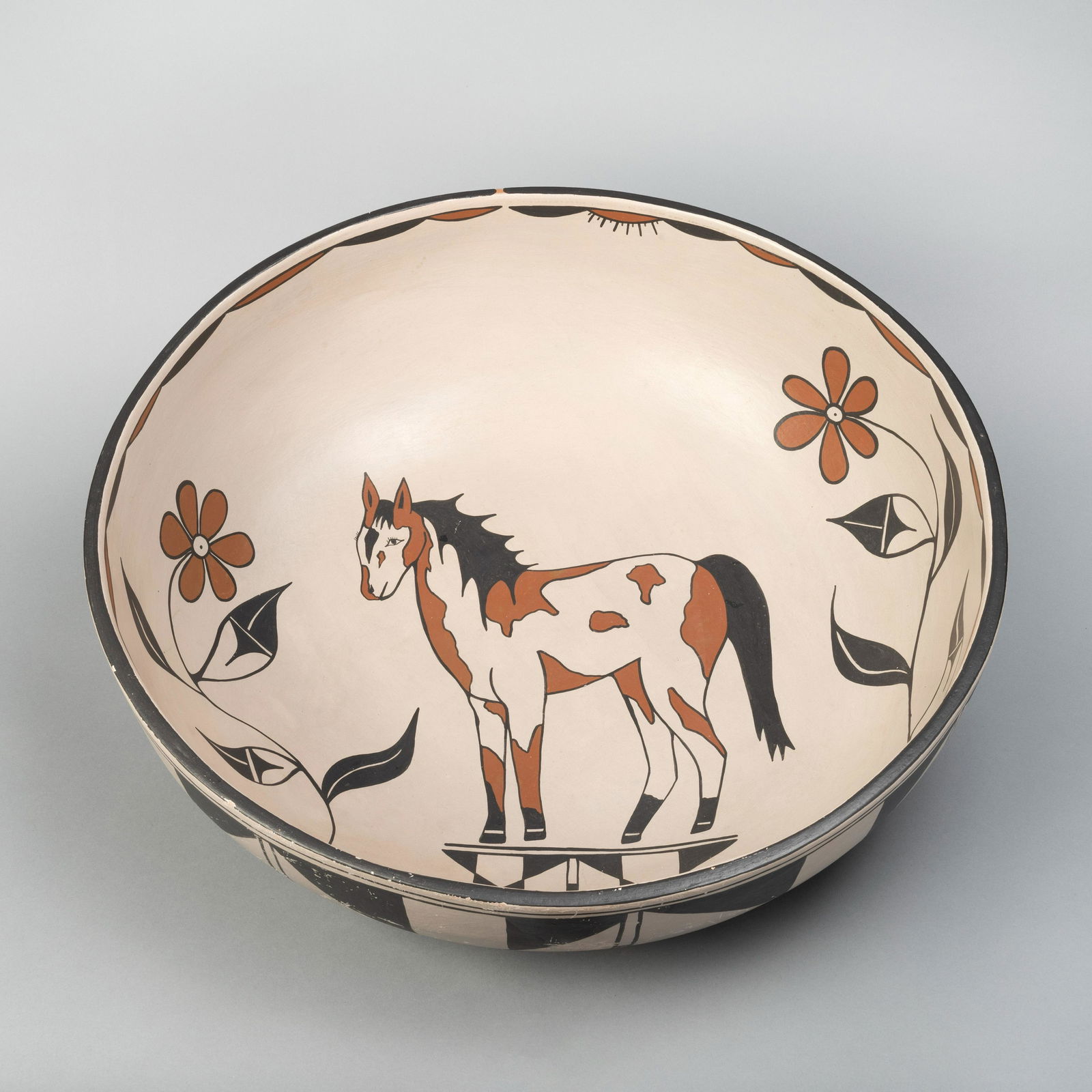 Santo Domingo, Large Bowl with Horse Design (1 of 4)