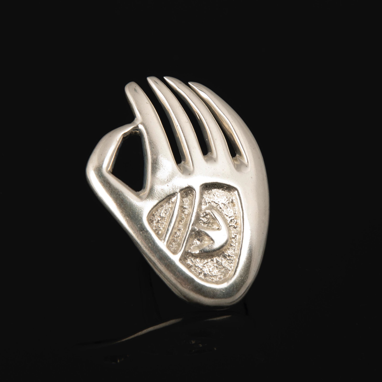 Charles Loloma + Pierre Touraine, Large Silver Badger Paw Ring (1 of 2)