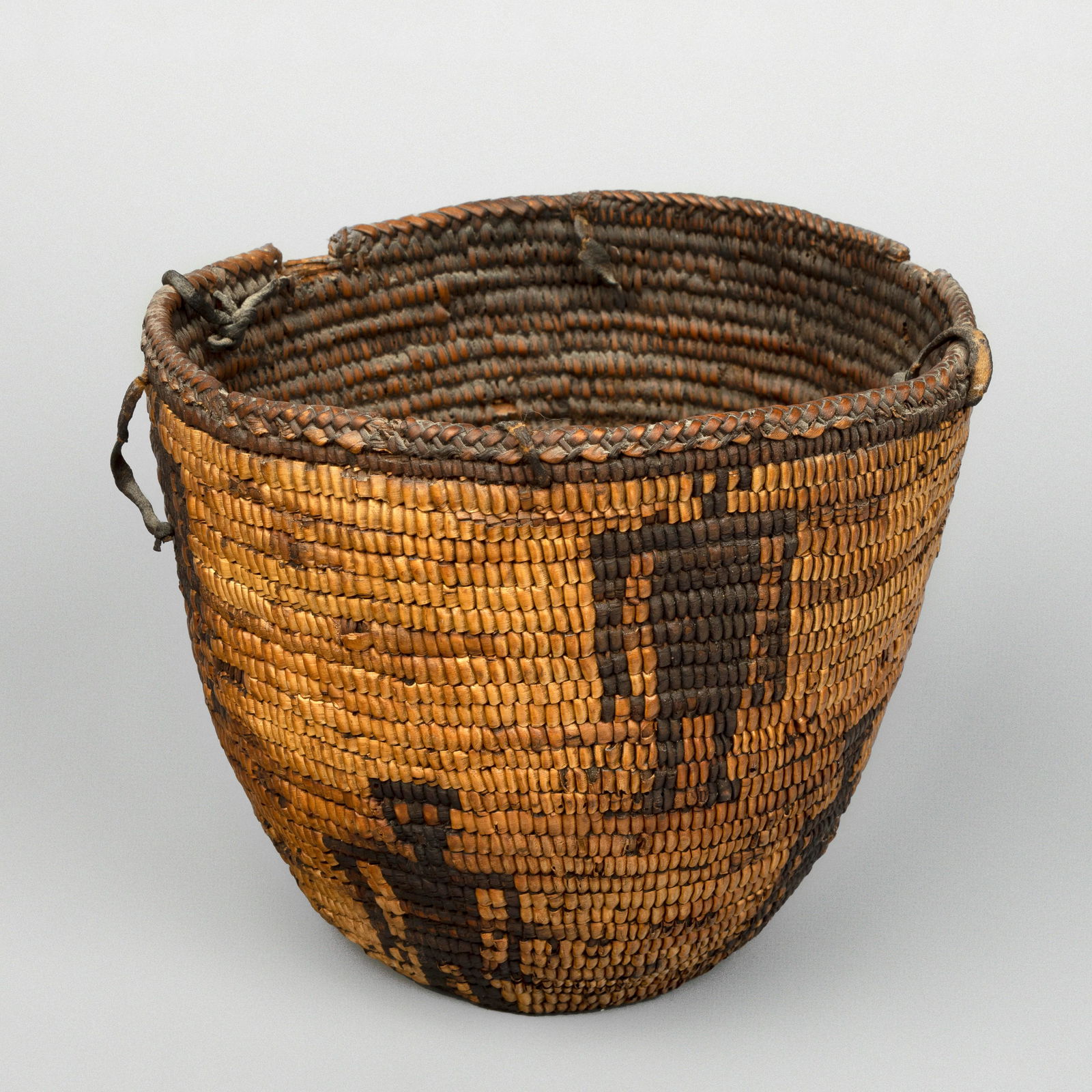 Klickitat, Basket, ca. 1870 (1 of 3)