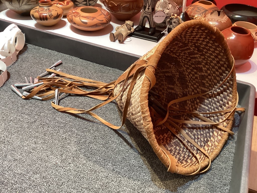 San Carlos Apache, Burden Basket, ca. 1970 (1 of 2)