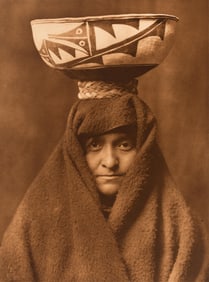 Edward S. Curtis, A Zuni Woman, 1903