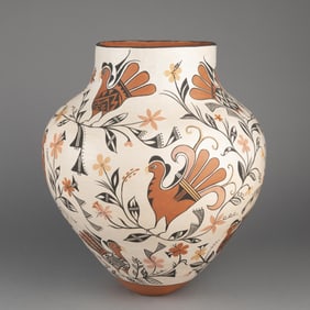 Victoria Garcia, Polychrome Jar with Bird Designs, 1990