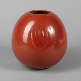 Tina Garcia, Redware Jar with Bear Paw Design