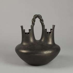 Angie Yazzie, Micaceous Blackware Wedding Vase