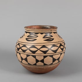 Kewa (Santo Domingo), Polychrome Jar, ca. 1935