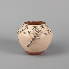 Laurencito Herrera, Pot with Sculpted Lizard Designs, ca. 1965