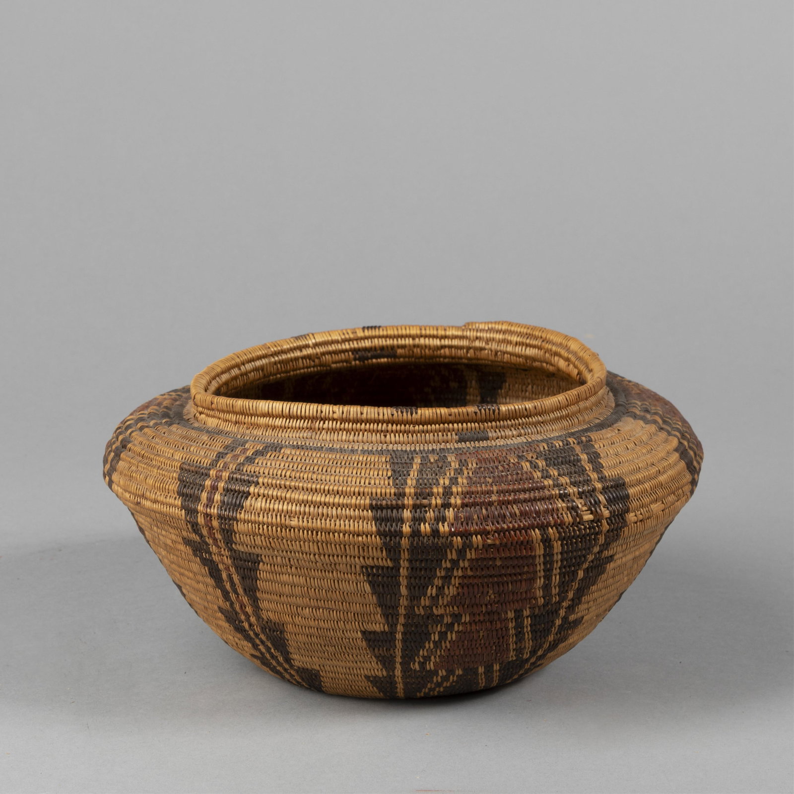 Yokuts, Basketry Jar, ca. 1890 (1 of 2)