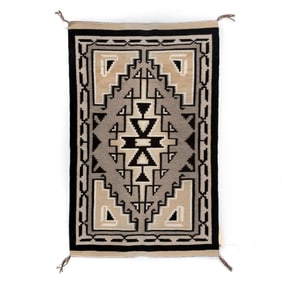 Lucy Curley, Two Grey Hills Rug