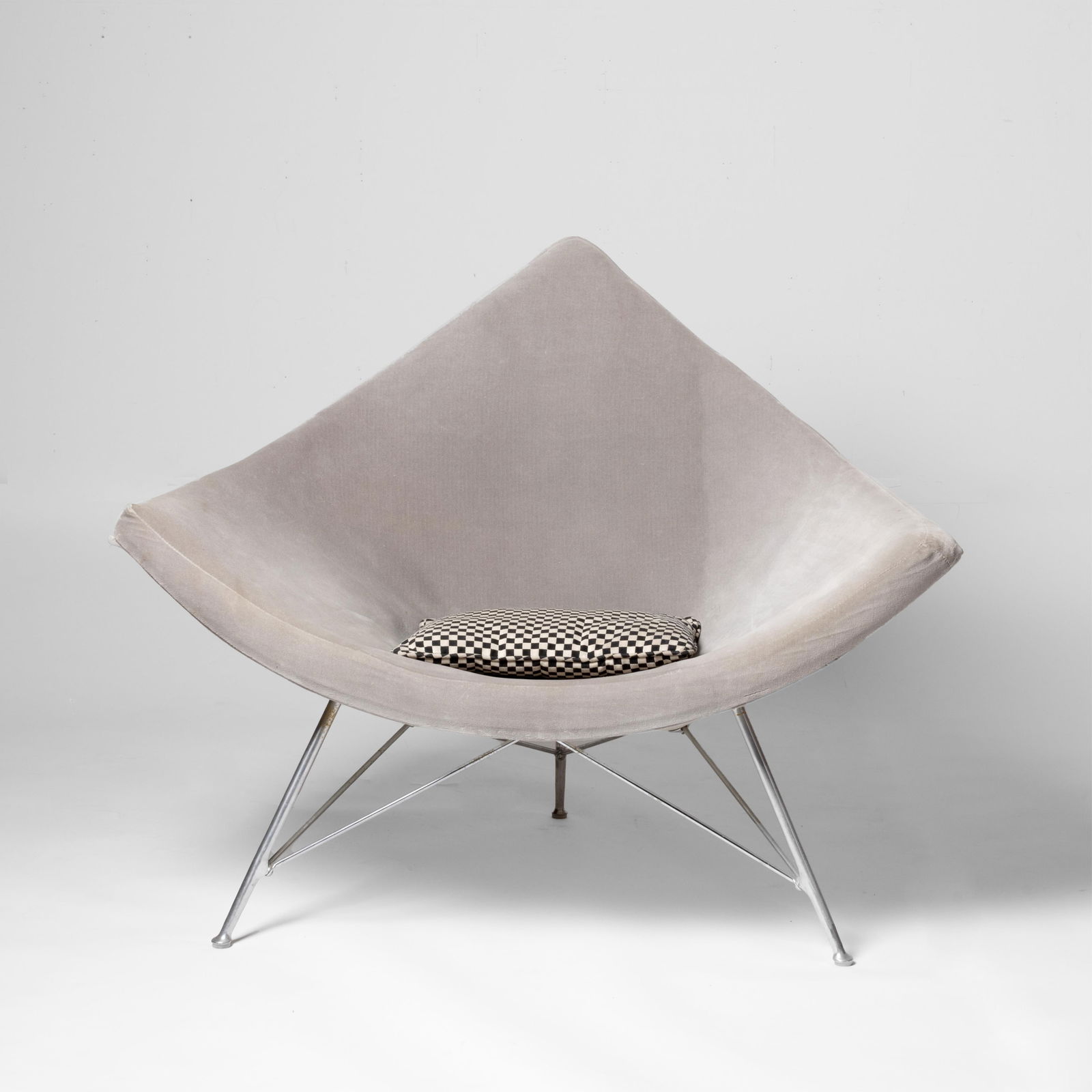 George Nelson, Coconut Lounge Chair (1 of 2)