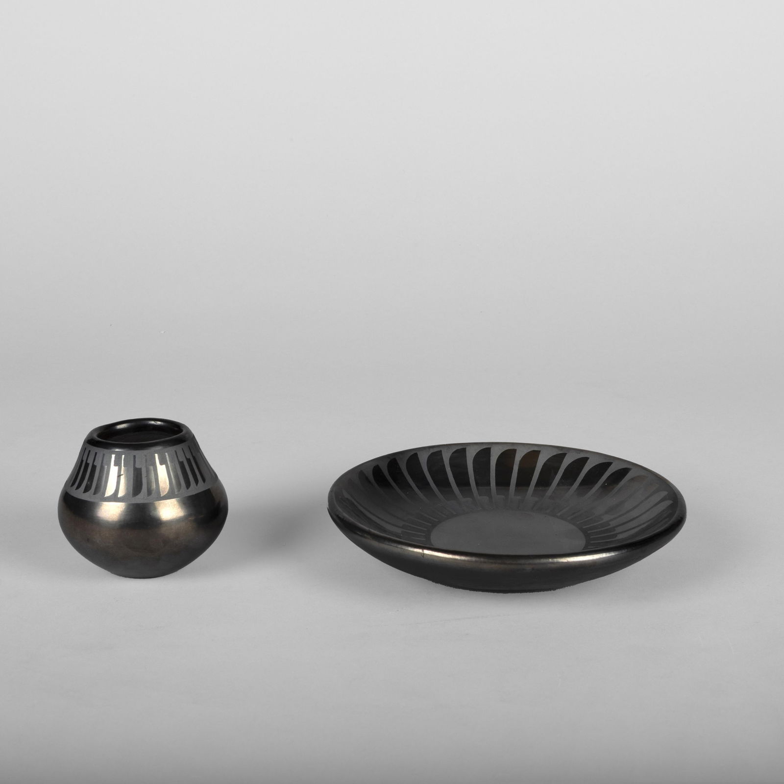 Maria Martinez + Popovi Da, Pair of Blackware Pottery Items with Gunmetal Finish (1 of 4)