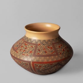 Rondina Huma, Polychrome Pottery Vase with Fine Line Design, ca. 2010
