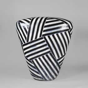 Jun Kaneko, 4' Triangle Dango, 2003