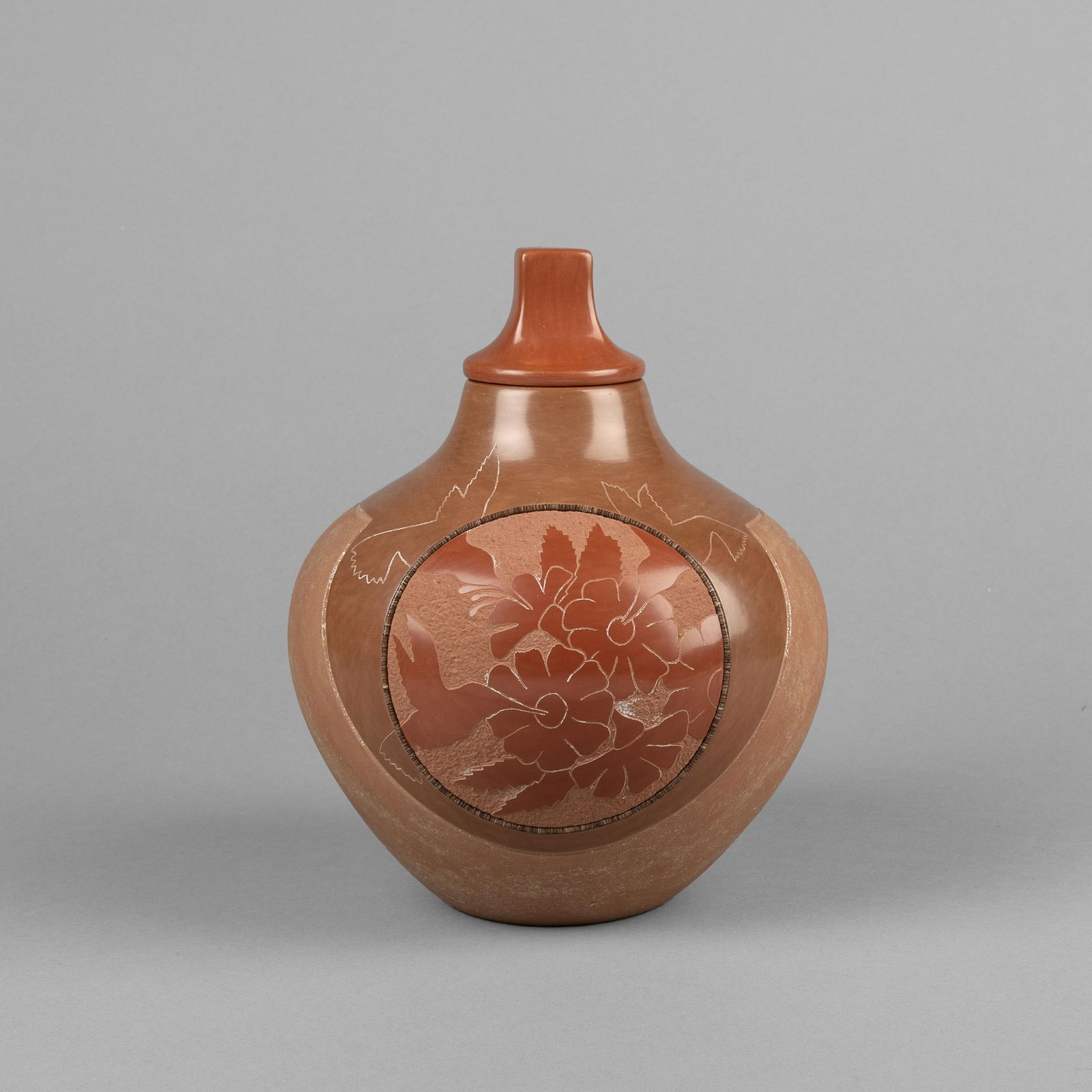 Russell Sanchez, Sgraffito Redware Jar with Hummingbird Designs, 1991 (1 of 4)