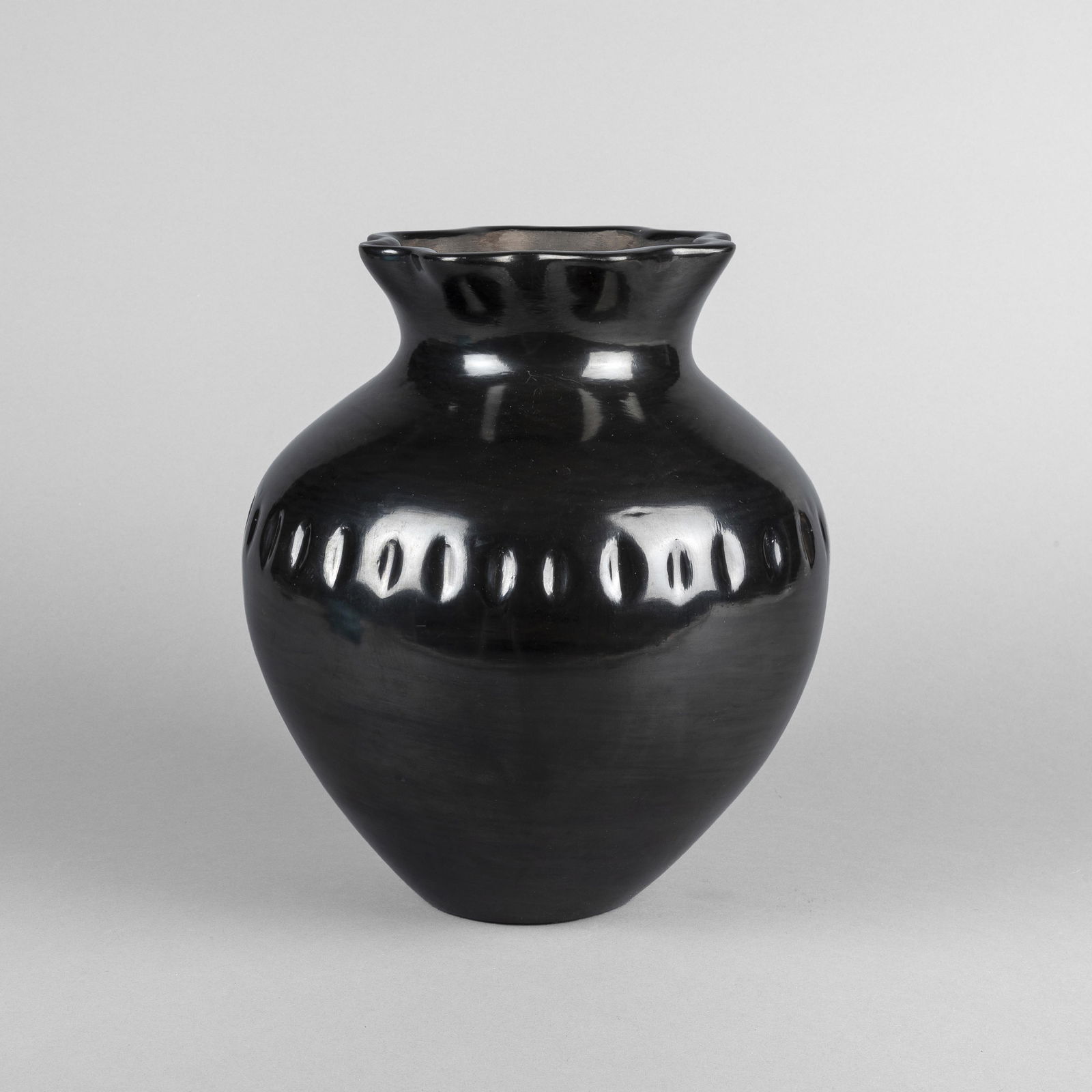 Mela Tafoya Youngblood, Blackware Vase with Fluted Rim, 1974 (1 of 3)