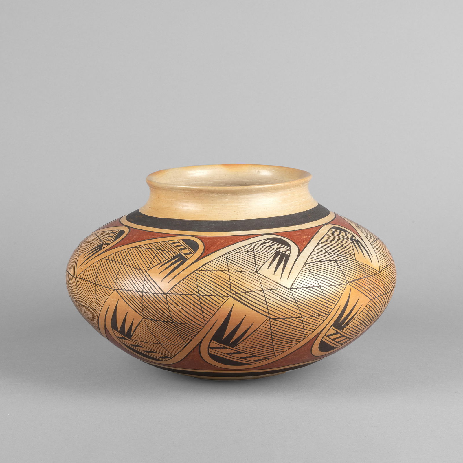 Fannie Nampeyo, Polychrome Pot with Migration Pattern (1 of 3)