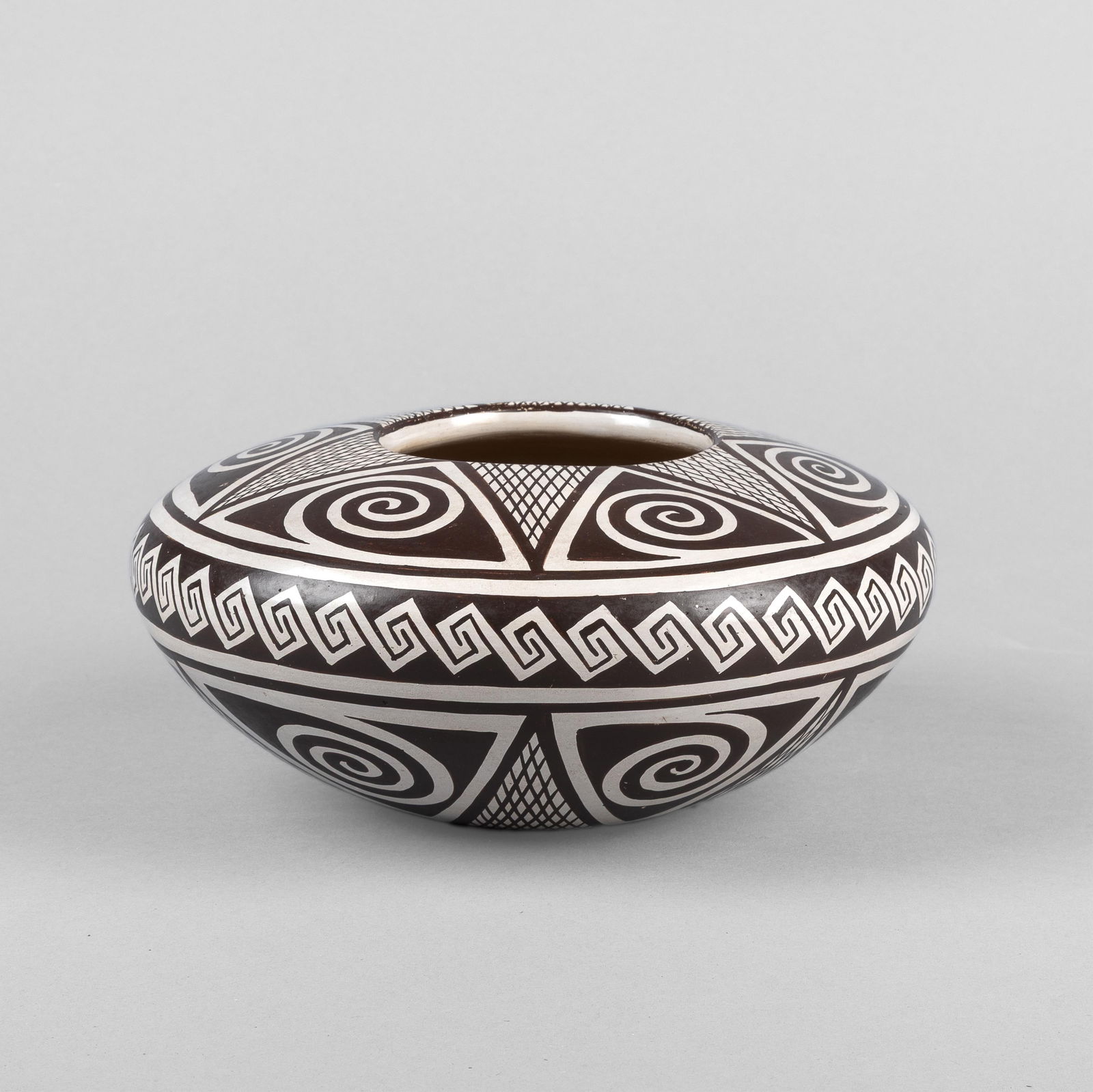 Helen [Feather Woman] Naha, Black on White Pot with Awatovi Star, ca. 1975 (1 of 4)