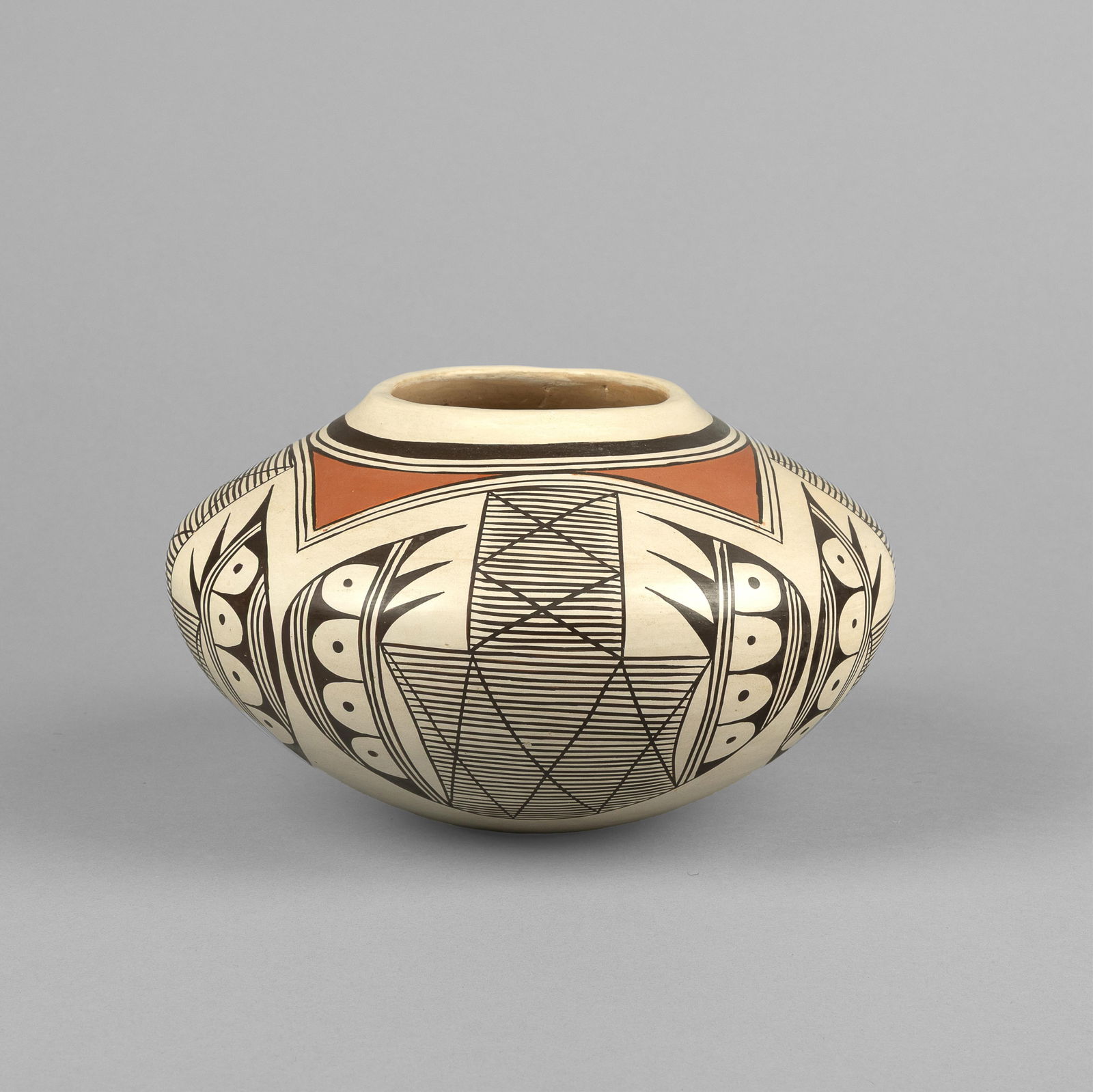 Helen [Feather Woman] Naha, Polychrome Jar with Bat Wing Migration Pattern, 1974 (1 of 3)