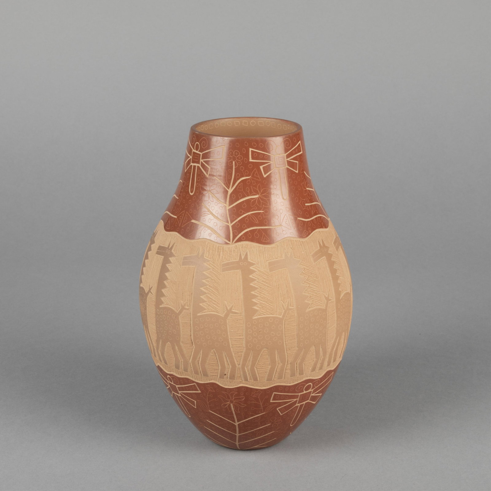 Jody Naranjo, Sgraffito Vase with Giraffes and Dragonflies, 1998 (1 of 3)