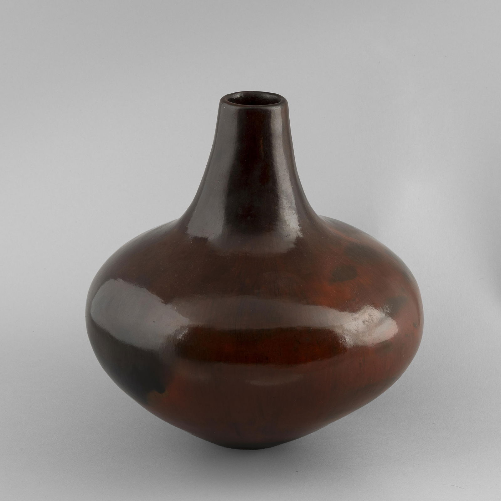 Alice Cling, Small Neck Vase with Fire Clouds (1 of 3)