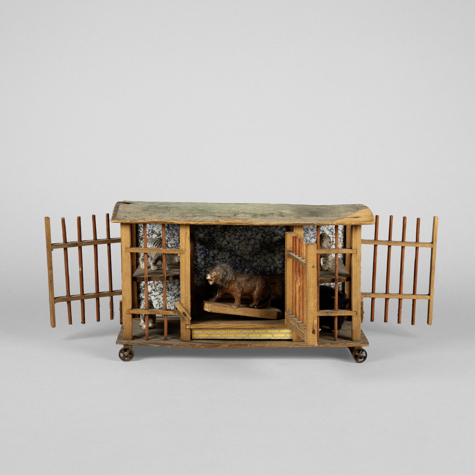 Circus Wagon with Lions, ca. 19th Century (1 of 9)