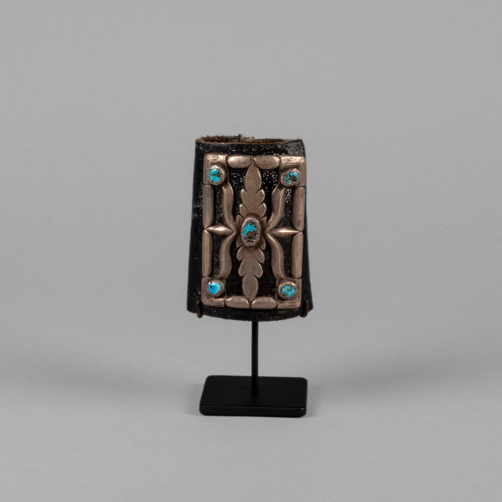 Diné (Navajo), Sandcast Silver Ketoh with Turquoise Cabochons, ca. 1945 - 1955: Diné (Navajo) Sandcast Silver Ketoh with Turquoise Cabochons, ca. 1945 - 1955 silver, turquoise gross weight: 152 g. internal circumference: 6 1/2 in. (16.5 cm.), width: 3 1/2 in. (8.9 cm.) Private C