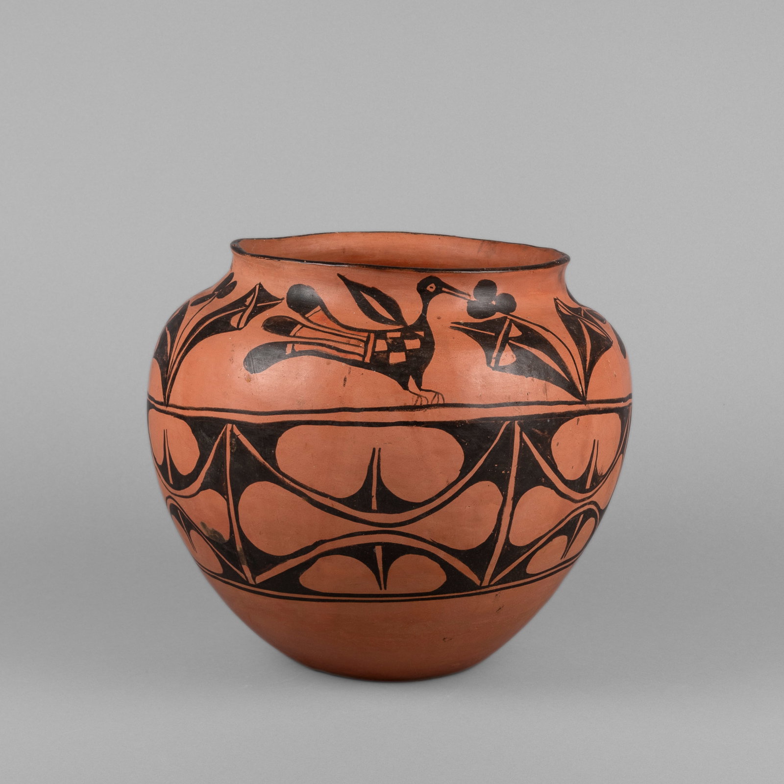 Kewa (Santo Domingo), Black on Red Jar (1 of 3)