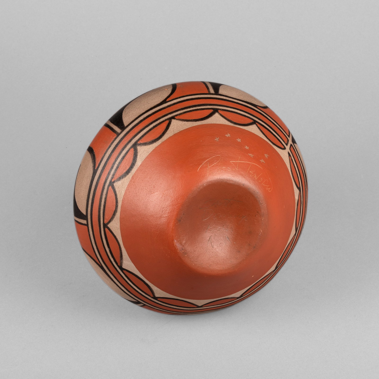 Robert Tenorio, Polychrome Jar - 3