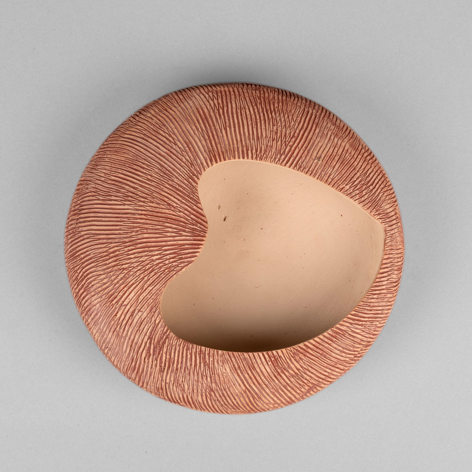 Dextra Quotskuyva Nampeyo, Sgraffito Seed Bowl