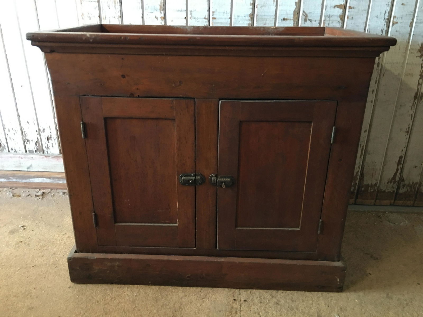 Primitive Dry Sink (1 of 4)