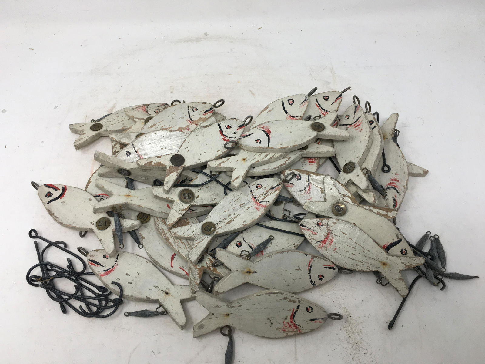 Antique Child's Fishing Game (1 of 3)