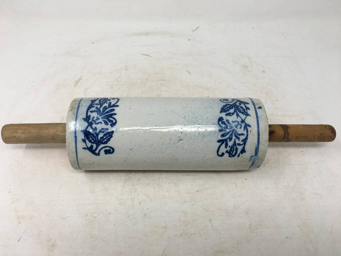 Cobalt Blue Decorated Stoneware Rolling Pin (0289) on Jul 04, 2022