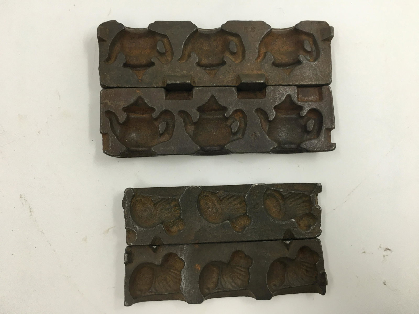 (2) Small Molds (1 of 3)