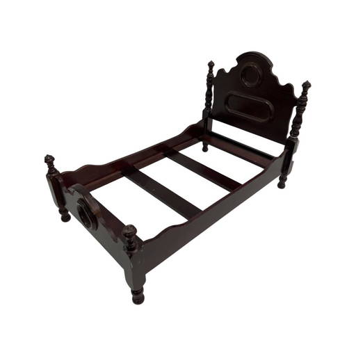 Doll Bed (0134) on Dec 15, 2022 Rossville Auction Services in IN
